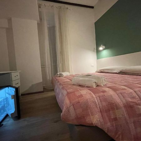 Guest House Cernaia Roma Esterno foto